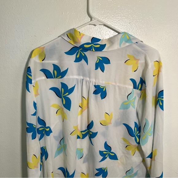 Worthington Button Down Blouse White Blue Floral PL - Picture 7 of 10